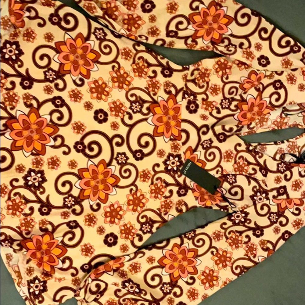 New with tag Small Chiffon material printed dress